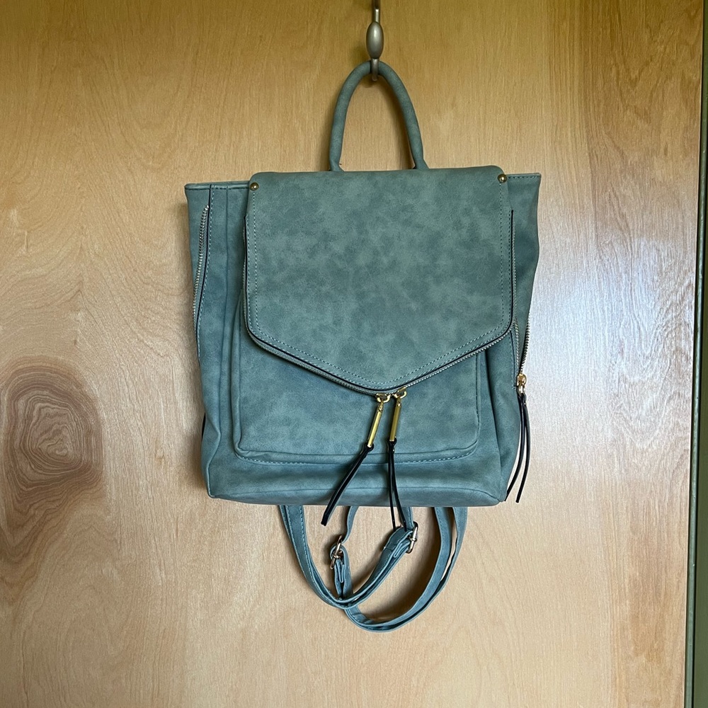 SUEDE BACKPACK PURSE